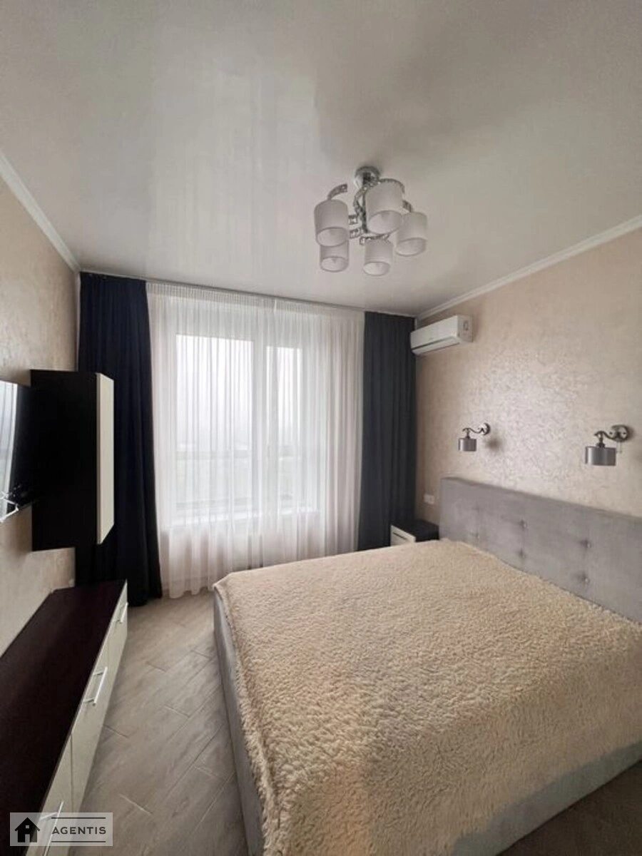 Сдам квартиру. 2 rooms, 50 m², 19 floor/25 floors. 25, Олени Теліги вул., Киев. 