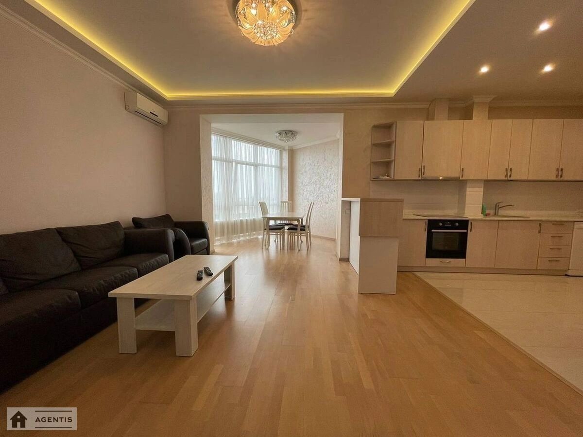 Apartment for rent. 4 rooms, 127 m², 12 floor/26 floors. 32, Glybochytcka 32, Kyiv. 