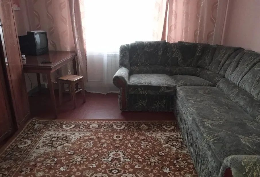 Apartment for rent. 1 room, 34 m². 4, Koshycya Oleksandra 4, Kyiv. 