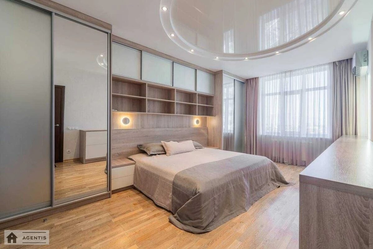Apartment for rent. 3 rooms, 127 m², 20 floor/25 floors. 4, Valeriya Lobanovskoho prosp. Chervonozoryanyy, Kyiv. 