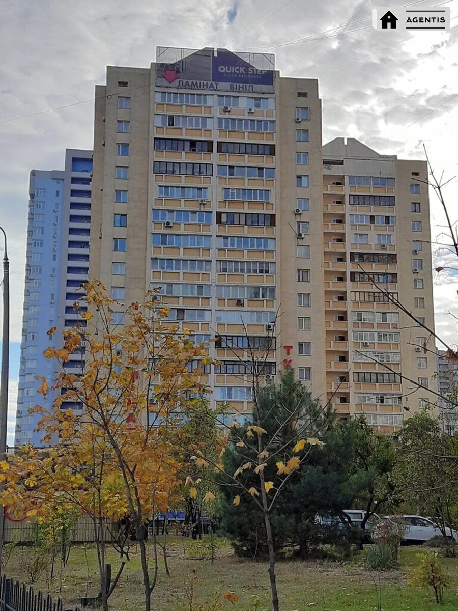 Сдам квартиру. 2 rooms, 72 m², 3rd floor/14 floors. 38, Петра Григоренка просп., Киев. 