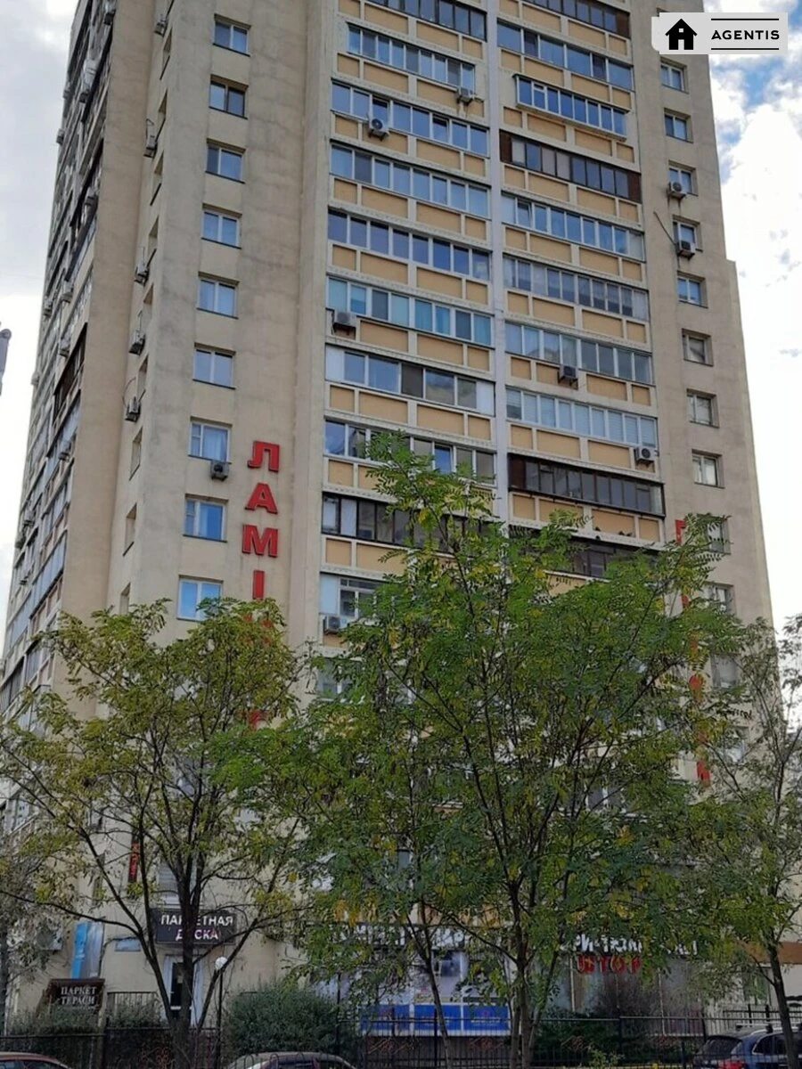 Сдам квартиру. 2 rooms, 72 m², 3rd floor/14 floors. 38, Петра Григоренка просп., Киев. 
