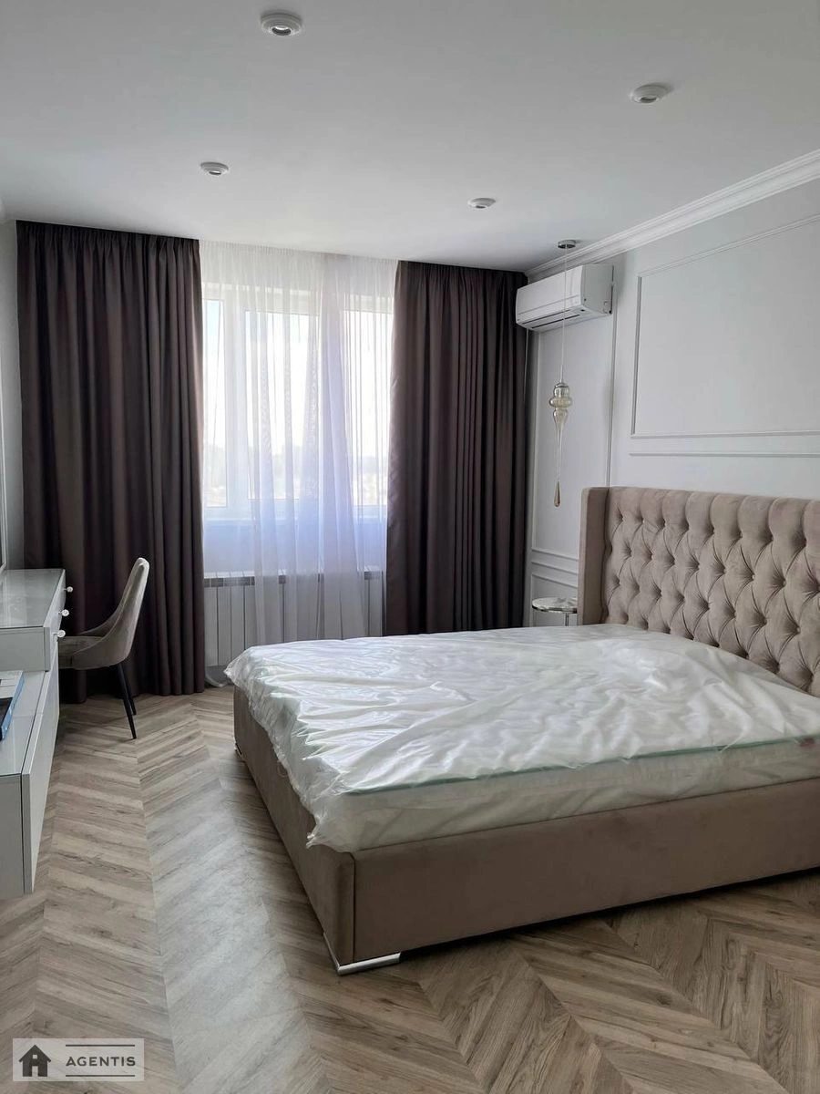Apartment for rent. 1 room, 50 m², 20 floor/21 floors. 14, Demiyivska 14, Kyiv. 