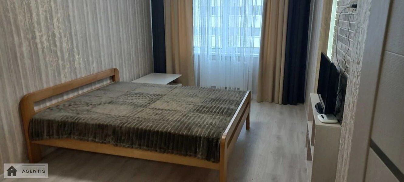 Apartment for rent. 1 room, 39 m², 9th floor/25 floors. 137, Obuhivska 137, Kyiv. 