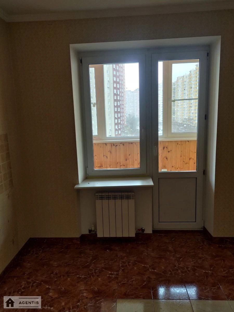 Apartment for rent. 3 rooms, 104 m², 6th floor/18 floors. 2, Knyazhiy Zaton 2, Kyiv. 
