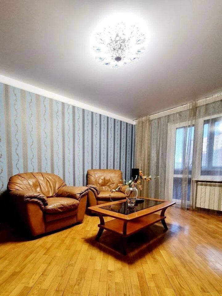 Apartment for rent. 2 rooms, 64 m², 6th floor/15 floors. 8, Fedora Ernsta vul., Kyiv. 