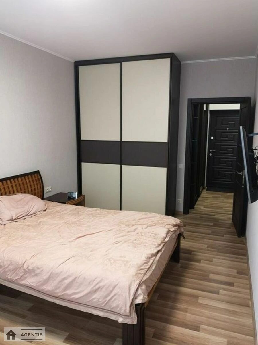 Apartment for rent. 1 room, 40 m², 12 floor/25 floors. 4, Mykoly Hulaka vul., Kyiv. 
