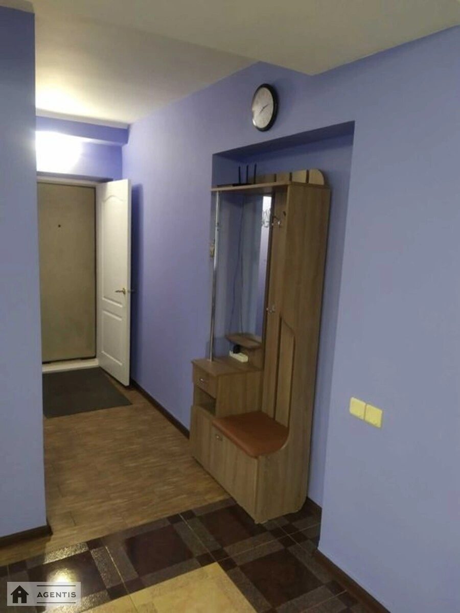 Здам квартиру. 3 rooms, 64 m², 1st floor/9 floors. Ентузіастів, Київ. 