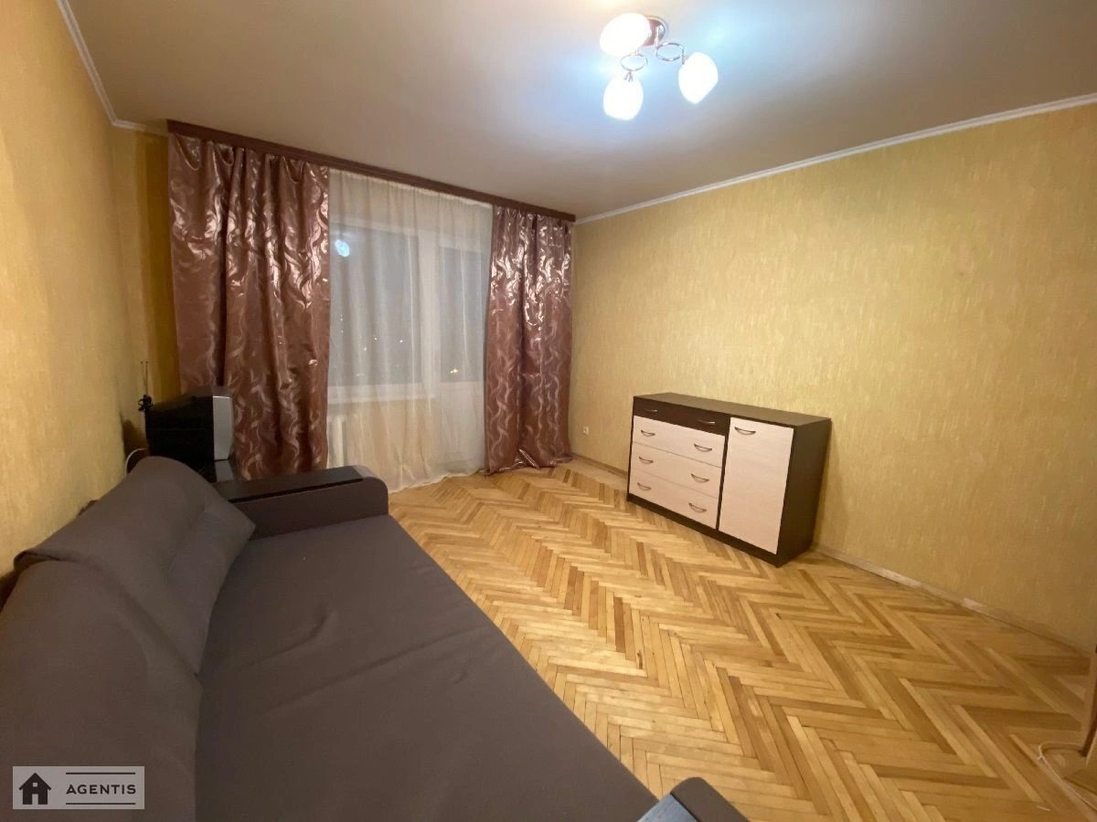 Сдам квартиру. 1 room, 36 m², 8th floor/9 floors. 5, Милютенко 5, Киев. 