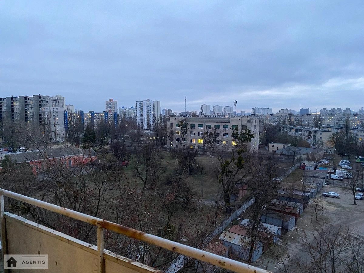 Apartment for rent. 1 room, 36 m², 8th floor/9 floors. 5, Milutenka 5, Kyiv. 
