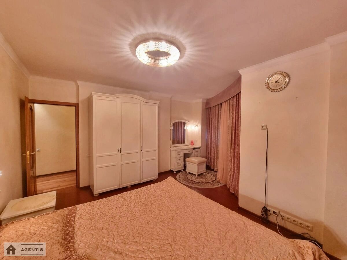 Здам квартиру. 3 rooms, 100 m², 20 floor/25 floors. 14, Верховної Ради 14, Київ. 