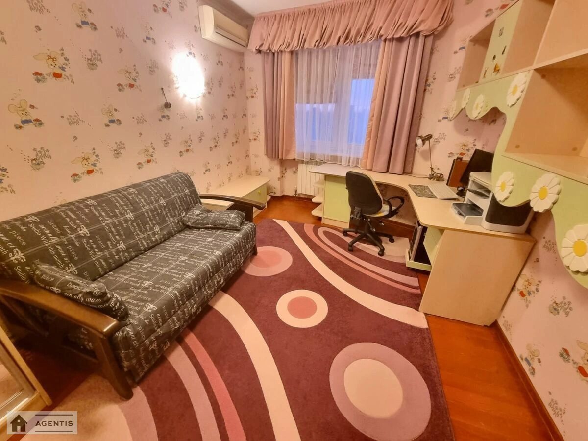 Apartment for rent. 3 rooms, 100 m², 20 floor/25 floors. 14, Verhovnoyi Rady 14, Kyiv. 