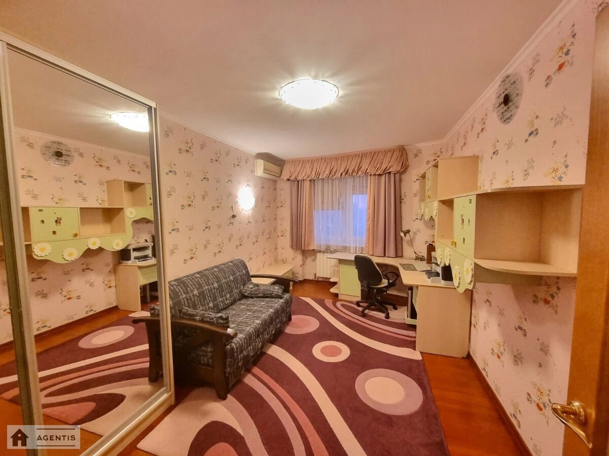 Сдам квартиру. 3 rooms, 100 m², 20 floor/25 floors. 14, Верховной Рады 14, Киев. 