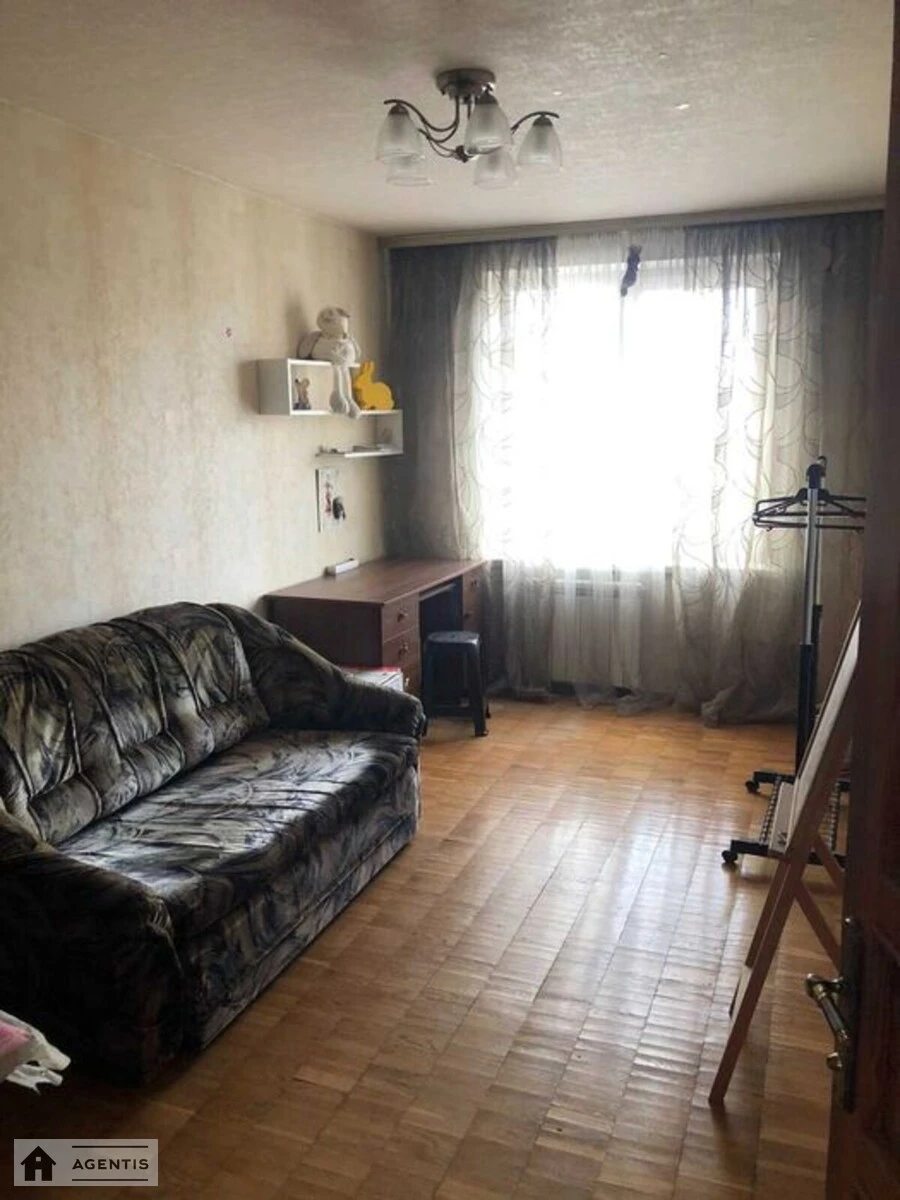 Apartment for rent. 3 rooms, 70 m², 8th floor/16 floors. 35, Andriya Malyshka vul., Kyiv. 