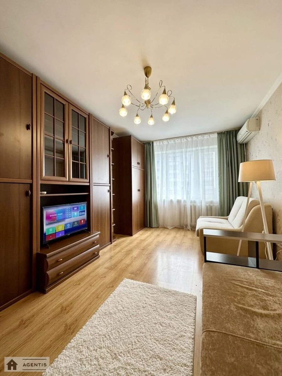 Apartment for rent. 1 room, 35 m², 9th floor/16 floors. 45, Demiyivska 45, Kyiv. 