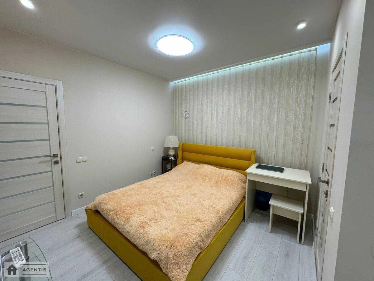 Apartment for rent. 2 rooms, 50 m², 4th floor/9 floors. 16, Yasnogirska 16, Kyiv. 