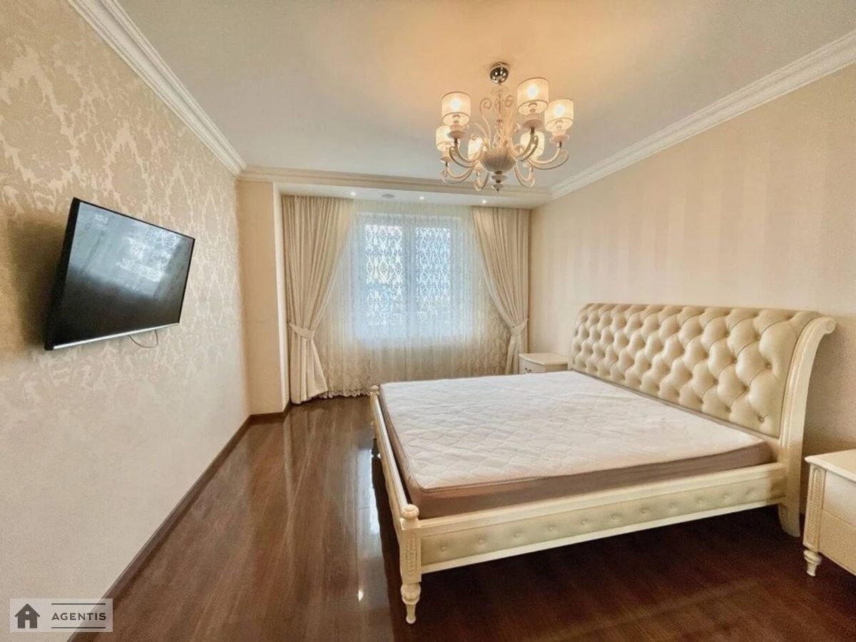 Здам квартиру 4 кімнати, 180 m², 20 пов./25 поверхів. 75, Дмитрівська 75, Київ. 