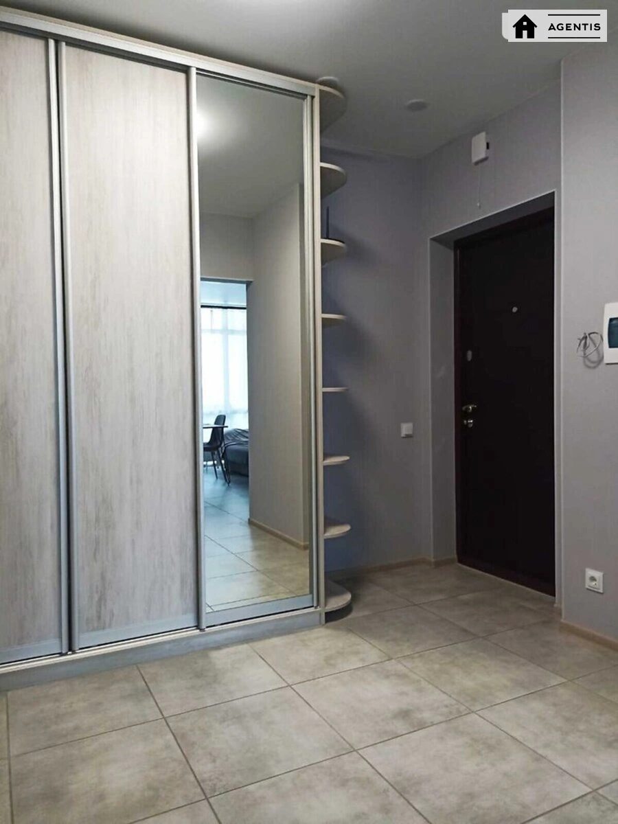 Apartment for rent. 1 room, 47 m², 9th floor/25 floors. 6, Yevhena Sverstyuka vul. Maryny Raskovoyi, Kyiv. 