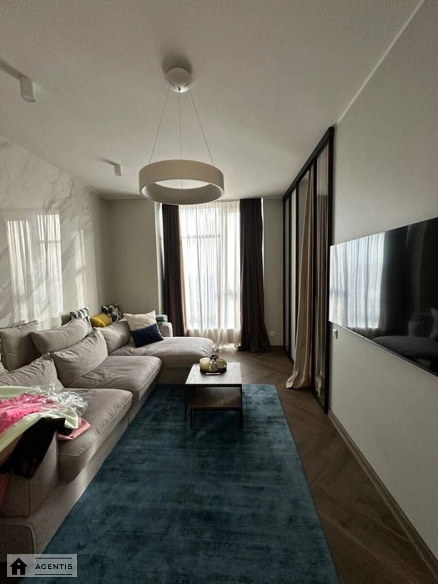 Apartment for rent. 2 rooms, 61 m², 20 floor/24 floors. 2, Aviakonstruktora Antonova vul., Kyiv. 