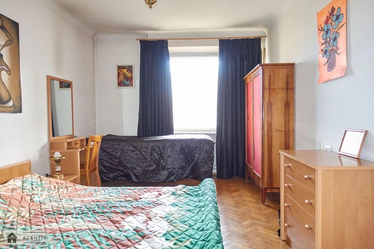 Apartment for rent. 2 rooms, 50 m², 3rd floor/9 floors. 20, Shovkovychna 20, Kyiv. 