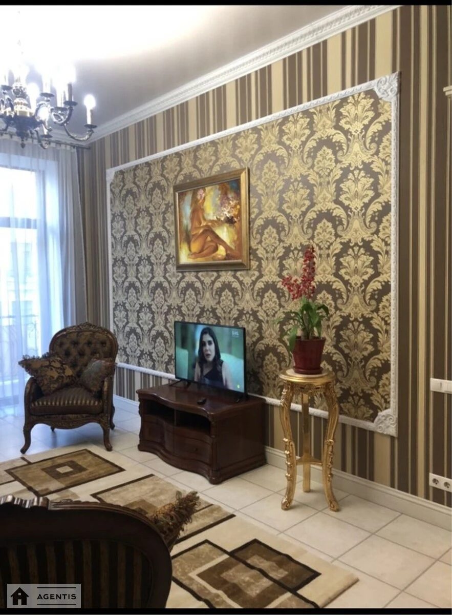 Apartment for rent. 2 rooms, 56 m², 3rd floor/4 floors. 43, Saksaganskogo 43, Kyiv. 