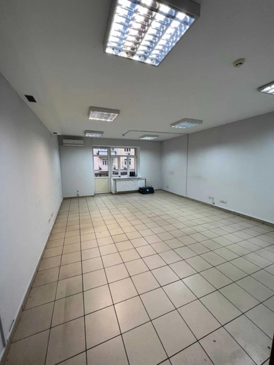Продажа офиса. 221 m², 2nd floor/8 floors. 7, Ярославский 7, Киев. 