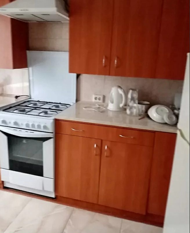 Продаж квартири. 3 rooms, 72 m², 2nd floor/9 floors. Крюкова, Дніпро. 