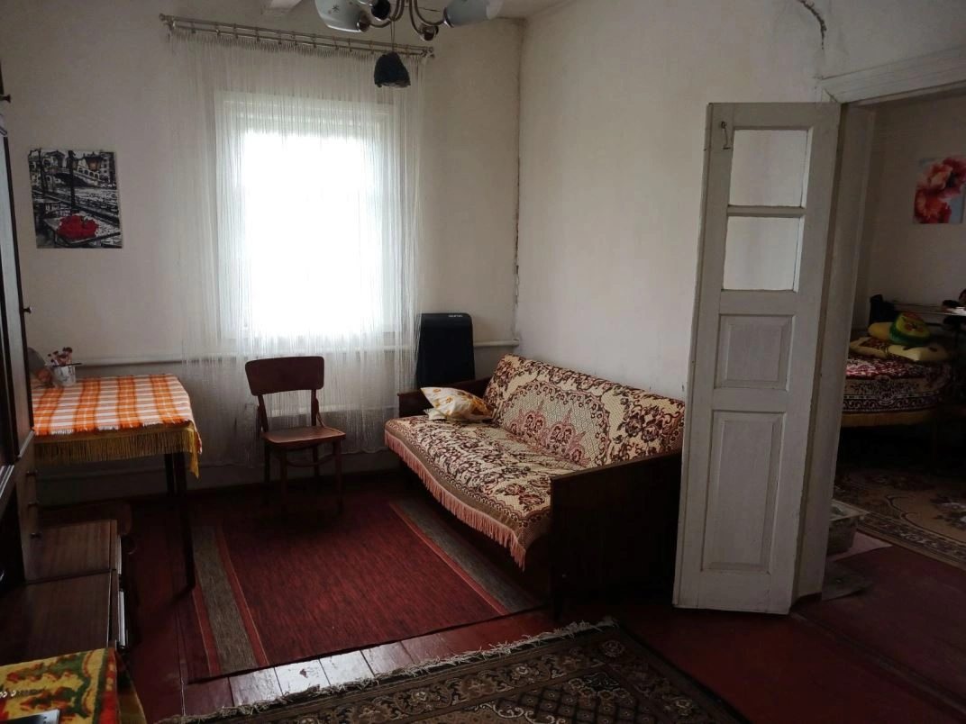 House for sale. 3 rooms, 63 m², 1 floor. Hostra Mohyla. 